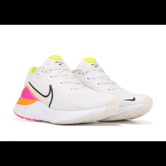 Nike Renew Run Running Shoe 9.5 Women’s